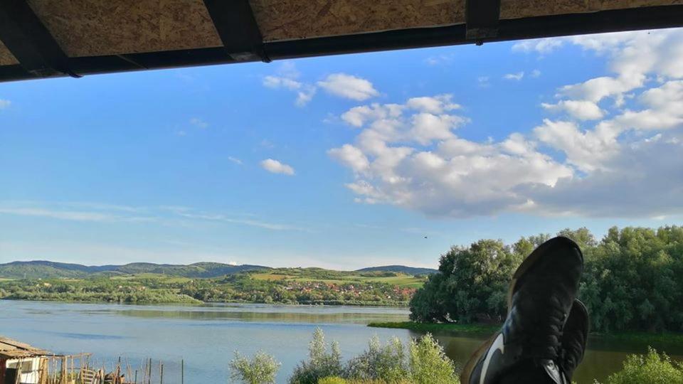 Captain'S House By The Danube River Cerevic Bagian luar foto