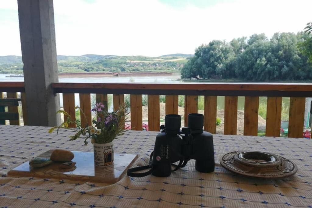 Captain'S House By The Danube River Cerevic Bagian luar foto