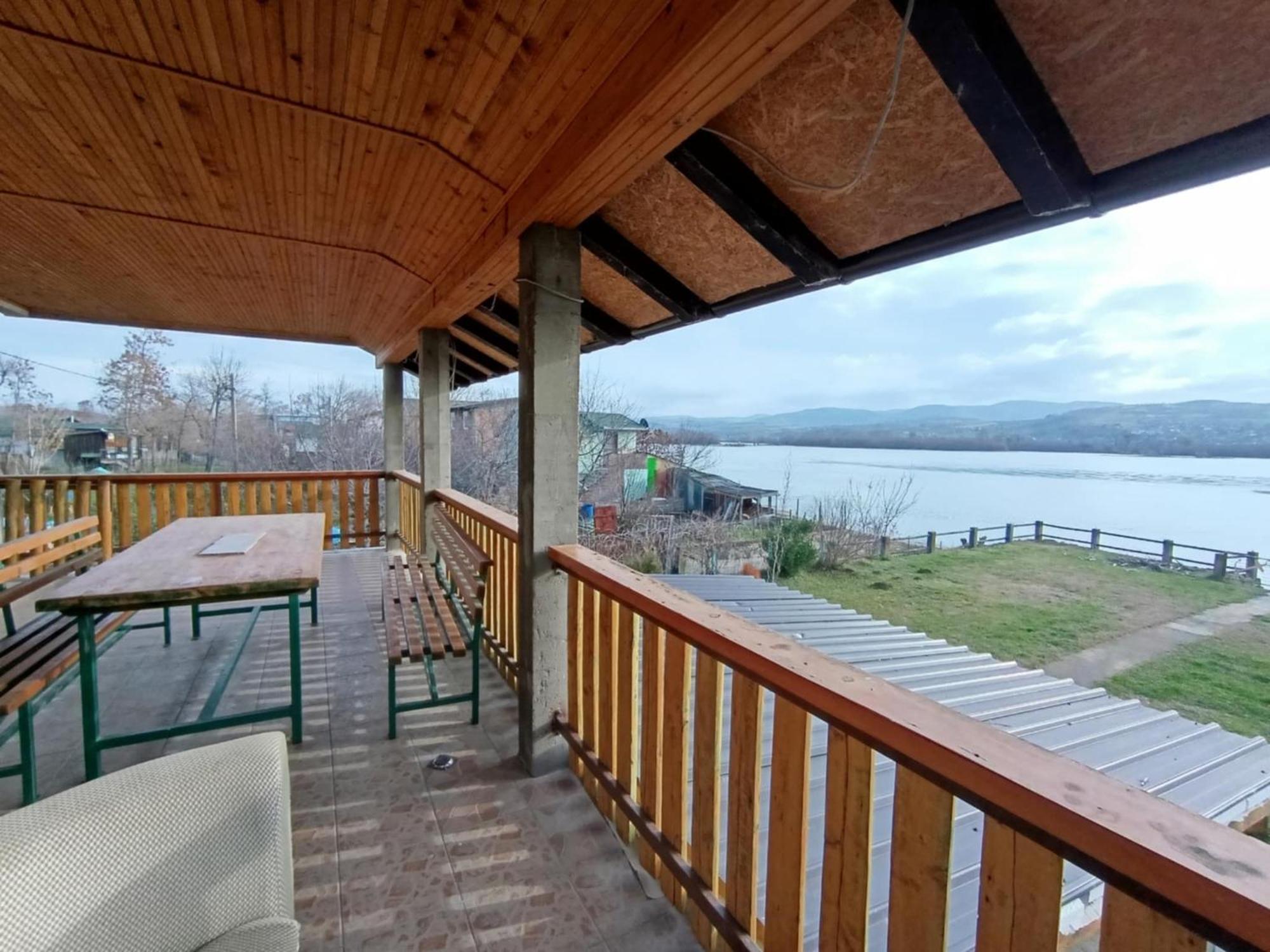 Captain'S House By The Danube River Cerevic Bagian luar foto